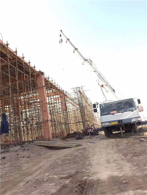 沈丘县吊车作业的安全注意事项有哪些？