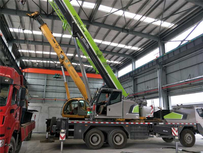 沈丘县高空车出租需要注意哪些安全事项？