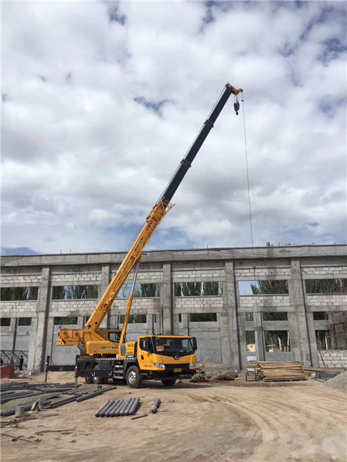 沈丘县吊装作业前会做设备检查吗？安全保障措施有哪些？
